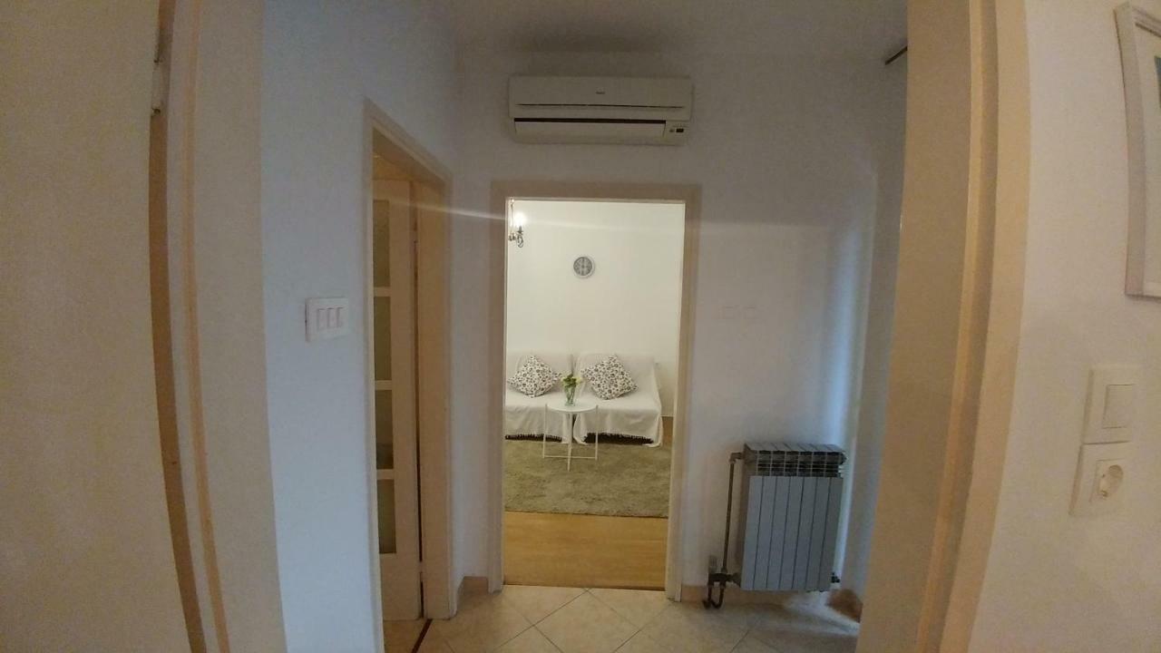 Apartmani Ruzica Crikvenica Eksteriør bilde