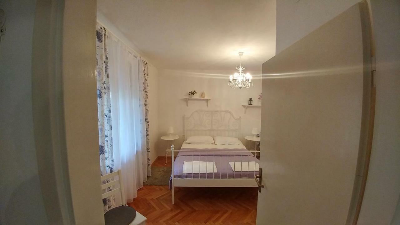 Apartmani Ruzica Crikvenica Eksteriør bilde