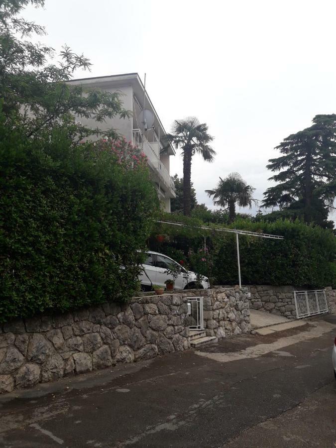 Apartmani Ruzica Crikvenica Eksteriør bilde